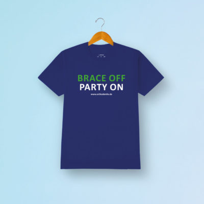 Brace Off Party On Tshirt Blau